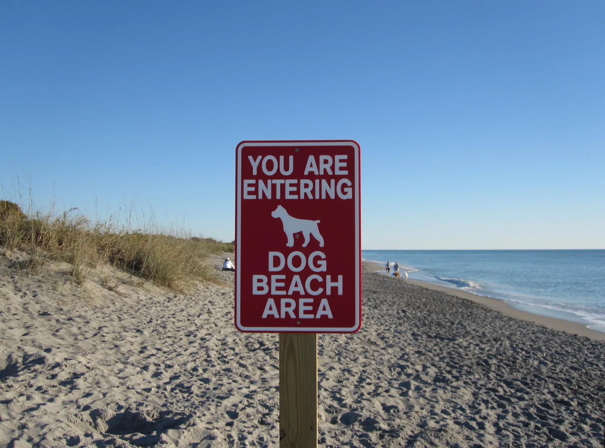 Dog beach entrance beside the Gulf at Brohard Paw Park